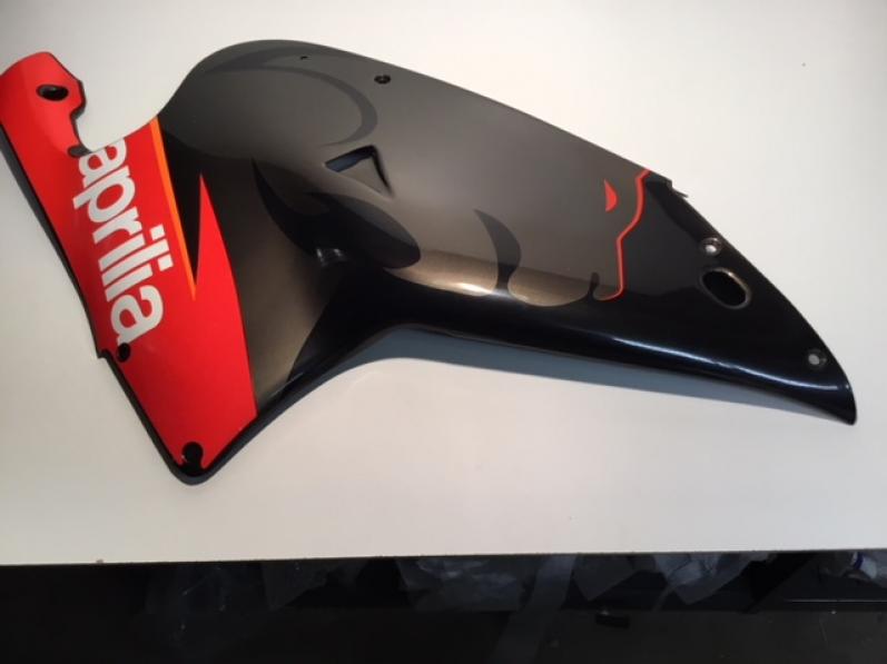 FLANC DROIT ,BRONZE APRILIA RS-50 1999-2005 AP8268457